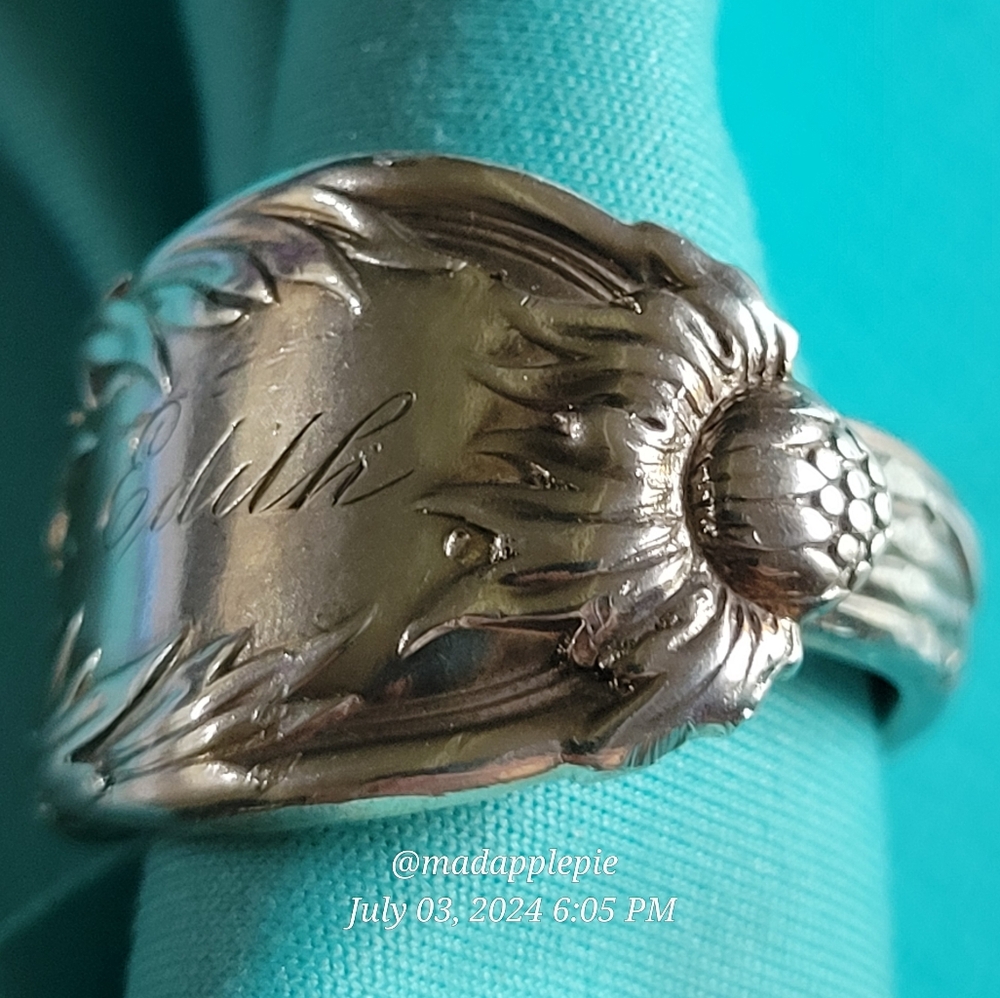 1880 Tiffany & Company Chrysanthemum Spoon Ring in Sterling Luxury Vintage #156